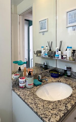 Apartamento à venda com 104m², 3 quartos e 2 vagas Apartamento à venda com 104m², 3 quartos e 2 vagasBanheiro Social