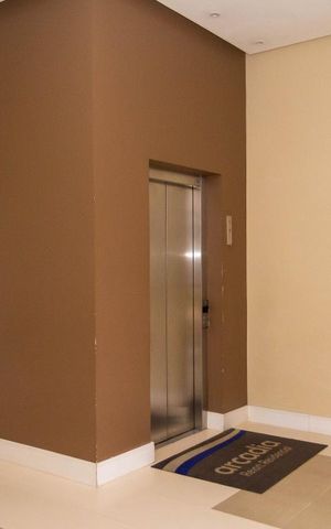 Apartamento à venda com 104m², 3 quartos e 2 vagas Apartamento à venda com 104m², 3 quartos e 2 vagasÁrea comum - Hall