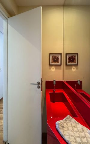 Apartamento à venda com 104m², 3 quartos e 2 vagas Apartamento à venda com 104m², 3 quartos e 2 vagasLavabo
