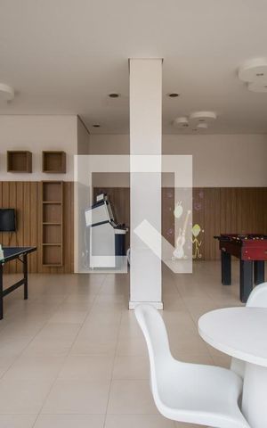 Apartamento à venda com 104m², 3 quartos e 2 vagas Apartamento à venda com 104m², 3 quartos e 2 vagasÁrea comum - Salão de jogos