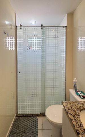 Apartamento à venda com 104m², 3 quartos e 2 vagas Apartamento à venda com 104m², 3 quartos e 2 vagasBanheiro Social