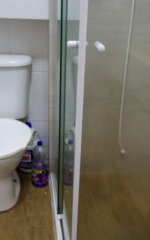 Apartamento à venda com 45m², 2 quartos e 1 vaga Apartamento à venda com 45m², 2 quartos e 1 vagaBanheiro
