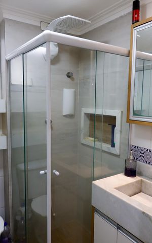 Apartamento à venda com 45m², 2 quartos e 1 vaga Apartamento à venda com 45m², 2 quartos e 1 vagaBanheiro