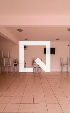 Apartamento à venda com 45m², 2 quartos e 1 vaga Apartamento à venda com 45m², 2 quartos e 1 vagaÁrea comum - Salão de festas