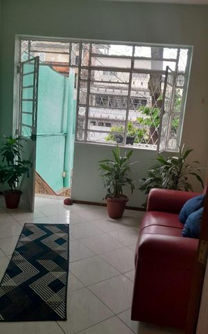Casa à venda com 120m², 3 quartos e 1 vaga Casa à venda com 120m², 3 quartos e 1 vagaSala