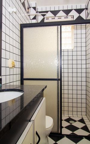 Apartamento para alugar com 80m², 2 quartos e sem vaga Apartamento para alugar com 80m², 2 quartos e sem vagaBanheiro