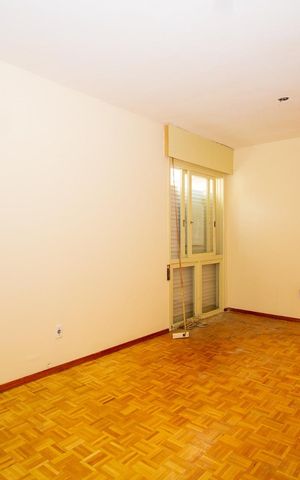 Apartamento para alugar com 80m², 2 quartos e sem vaga Apartamento para alugar com 80m², 2 quartos e sem vagaSala