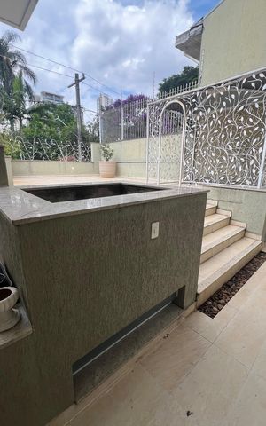 Casa para alugar com 400m², 3 quartos e 3 vagas