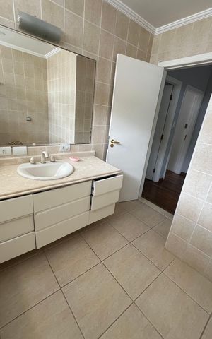 Casa para alugar com 400m², 3 quartos e 3 vagas