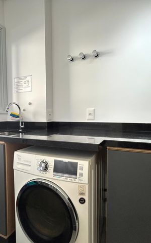 Apartamento para alugar com 70m², 2 quartos e 1 vaga Apartamento para alugar com 70m², 2 quartos e 1 vagaÁrea de serviço