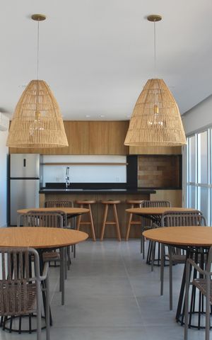 Apartamento para alugar com 70m², 2 quartos e 1 vaga Apartamento para alugar com 70m², 2 quartos e 1 vagaÁrea comum - Salão de festas