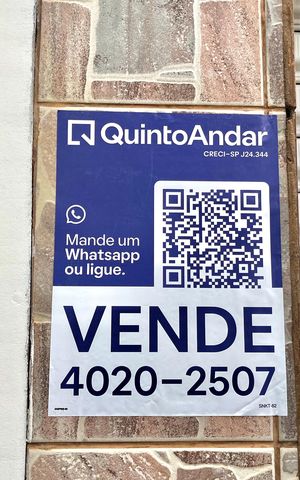 Casa à venda com 160m², 3 quartos e 3 vagas Casa à venda com 160m², 3 quartos e 3 vagasPlaquinha