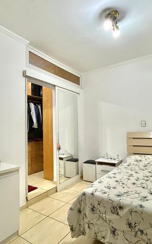 Casa à venda com 160m², 3 quartos e 3 vagas Casa à venda com 160m², 3 quartos e 3 vagasSuite 2