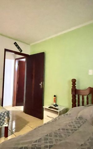 Casa à venda com 160m², 3 quartos e 3 vagas Casa à venda com 160m², 3 quartos e 3 vagasSuite 1