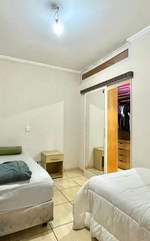 Casa à venda com 160m², 3 quartos e 3 vagas Casa à venda com 160m², 3 quartos e 3 vagasSuite 3