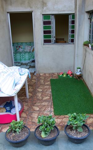 Casa à venda com 342m², 6 quartos e 3 vagas Casa à venda com 342m², 6 quartos e 3 vagasÁrea comum - Quintal (Casa 1)