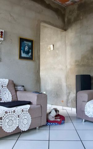 Casa à venda com 342m², 6 quartos e 3 vagas Casa à venda com 342m², 6 quartos e 3 vagasSala (Casa 2)