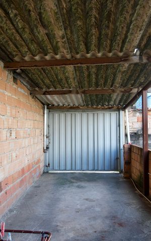 Casa à venda com 342m², 6 quartos e 3 vagas Casa à venda com 342m², 6 quartos e 3 vagasGaragem (Casa 2)
