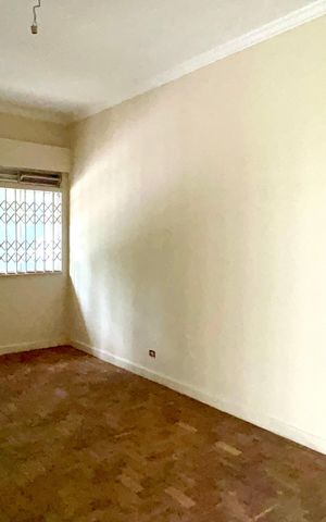 Casa à venda com 220m², 4 quartos e 2 vagas Casa à venda com 220m², 4 quartos e 2 vagasQuarto 3