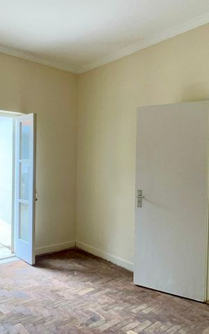Casa à venda com 220m², 4 quartos e 2 vagas Casa à venda com 220m², 4 quartos e 2 vagasQuarto 2