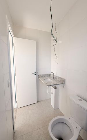Apartamento à venda com 69m², 2 quartos e 2 vagasBanheiro da Suíte