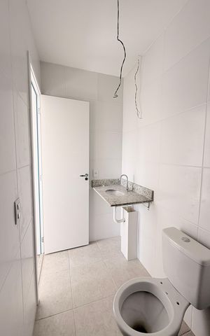 Apartamento à venda com 69m², 2 quartos e 2 vagasBanheiro Social
