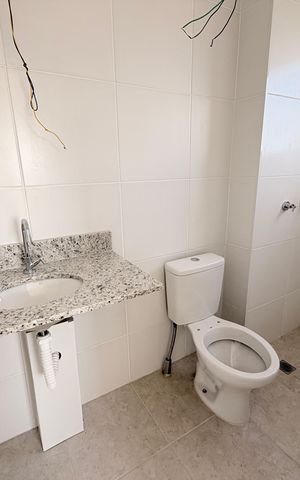 Apartamento à venda com 69m², 2 quartos e 2 vagasBanheiro da Suíte