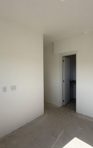 Apartamento à venda com 69m², 2 quartos e 2 vagasQuarto 2 - Suíte