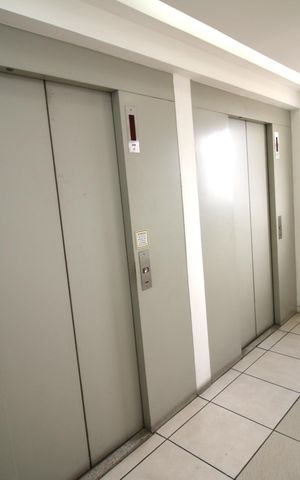 Apartamento para alugar com 50m², 2 quartos e 1 vagaÁrea comum - Elevadores