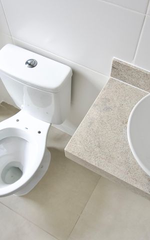 Apartamento à venda com 94m², 3 quartos e 2 vagas Apartamento à venda com 94m², 3 quartos e 2 vagasBanheiro Social