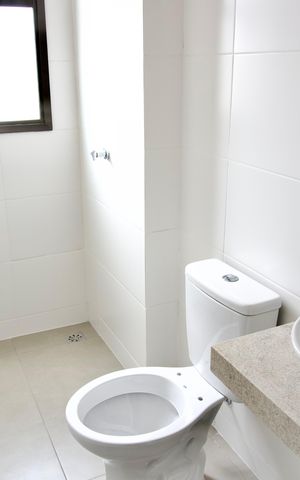 Apartamento à venda com 94m², 3 quartos e 2 vagas Apartamento à venda com 94m², 3 quartos e 2 vagasBanheiro Social