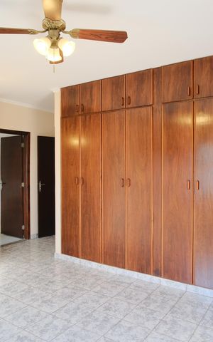 Casa à venda com 205m², 3 quartos e 4 vagasSuíte