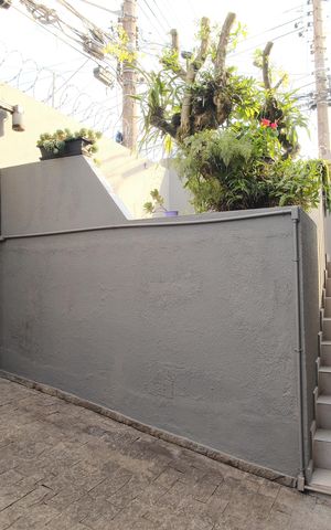 Casa à venda com 205m², 3 quartos e 4 vagasQuintal