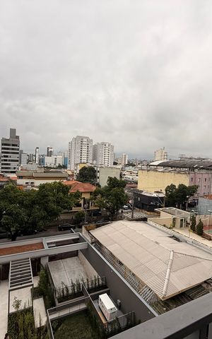 Apartamento à venda com 115m², 3 quartos e 2 vagas Apartamento à venda com 115m², 3 quartos e 2 vagasVaranda