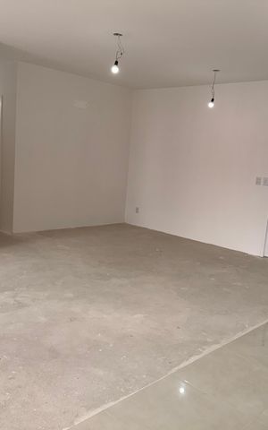 Apartamento à venda com 115m², 3 quartos e 2 vagas Apartamento à venda com 115m², 3 quartos e 2 vagasSala/Cozinha