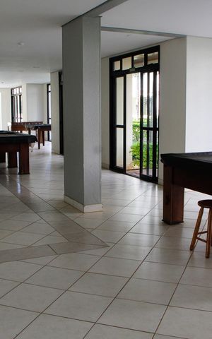 Apartamento à venda com 135m², 3 quartos e 3 vagas Apartamento à venda com 135m², 3 quartos e 3 vagasÁREA COMUM - SALÃO DE JOGOS