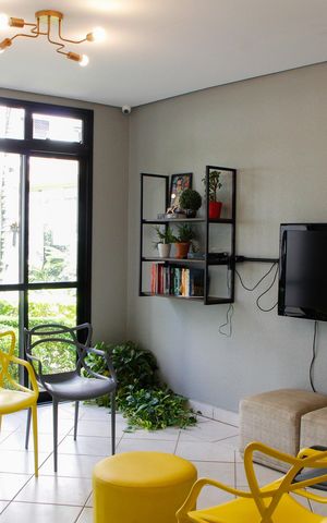 Apartamento à venda com 135m², 3 quartos e 3 vagas Apartamento à venda com 135m², 3 quartos e 3 vagasÁREA COMUM - SALÃO DE JOGOS