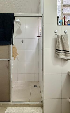Casa à venda com 101m², 2 quartos e 1 vaga Casa à venda com 101m², 2 quartos e 1 vagaBanheiro