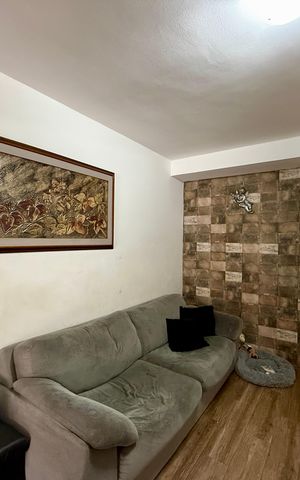 Casa à venda com 101m², 2 quartos e 1 vaga Casa à venda com 101m², 2 quartos e 1 vagaSala