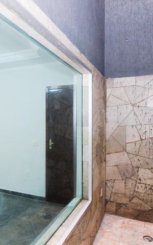 Casa à venda com 312m², 4 quartos e 2 vagasSala - Jardim de Inverno