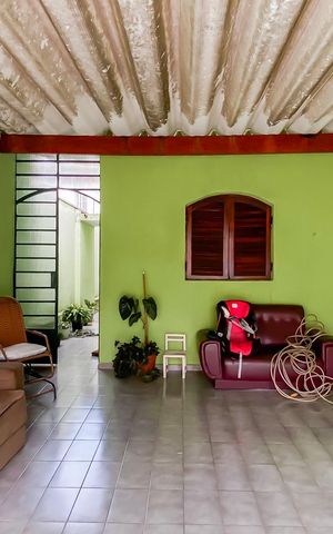 Casa à venda com 142m², 3 quartos e 2 vagas Casa à venda com 142m², 3 quartos e 2 vagasGaragem