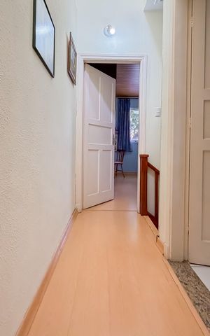 Casa à venda com 100m², 3 quartos e sem vaga Casa à venda com 100m², 3 quartos e sem vagaPiso Superior