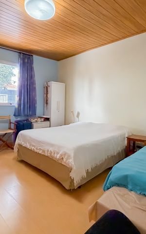 Casa à venda com 100m², 3 quartos e sem vaga Casa à venda com 100m², 3 quartos e sem vagaQuarto 1
