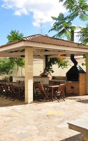 Apartamento à venda com 69m², 3 quartos e 1 vagaÁrea comum