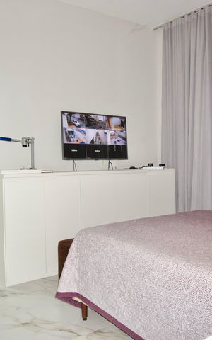 Casa à venda com 200m², 3 quartos e 2 vagas Casa à venda com 200m², 3 quartos e 2 vagasSuíte