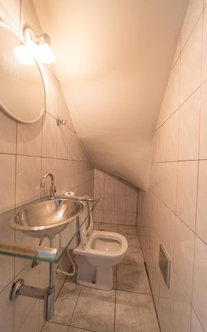 Casa para alugar com 200m², 2 quartos e 1 vaga Casa para alugar com 200m², 2 quartos e 1 vagaLavabo