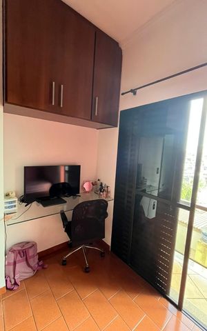 Casa à venda com 175m², 3 quartos e 5 vagas