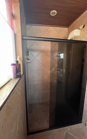 Casa à venda com 175m², 3 quartos e 5 vagas