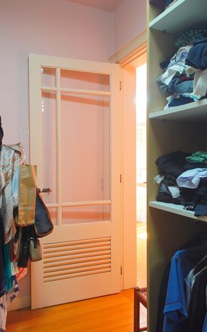 Casa à venda com 267m², 4 quartos e 2 vagasCloset