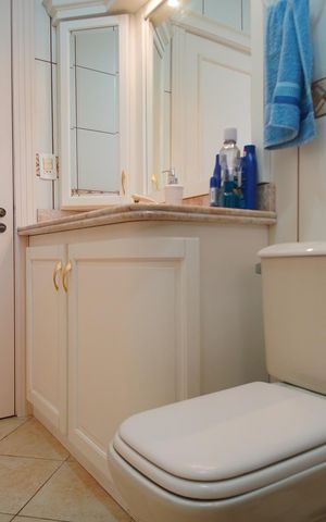 Casa à venda com 267m², 4 quartos e 2 vagasBanheiro
